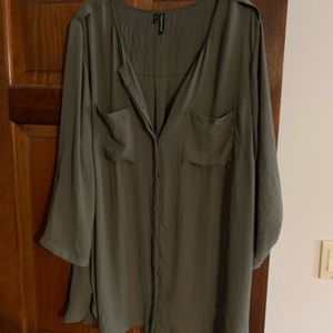 Maurices Hunter green blouse, plus size 2